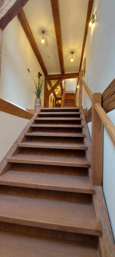 Malesov Apartmany Ve Starem Pivovaru מראה חיצוני תמונה