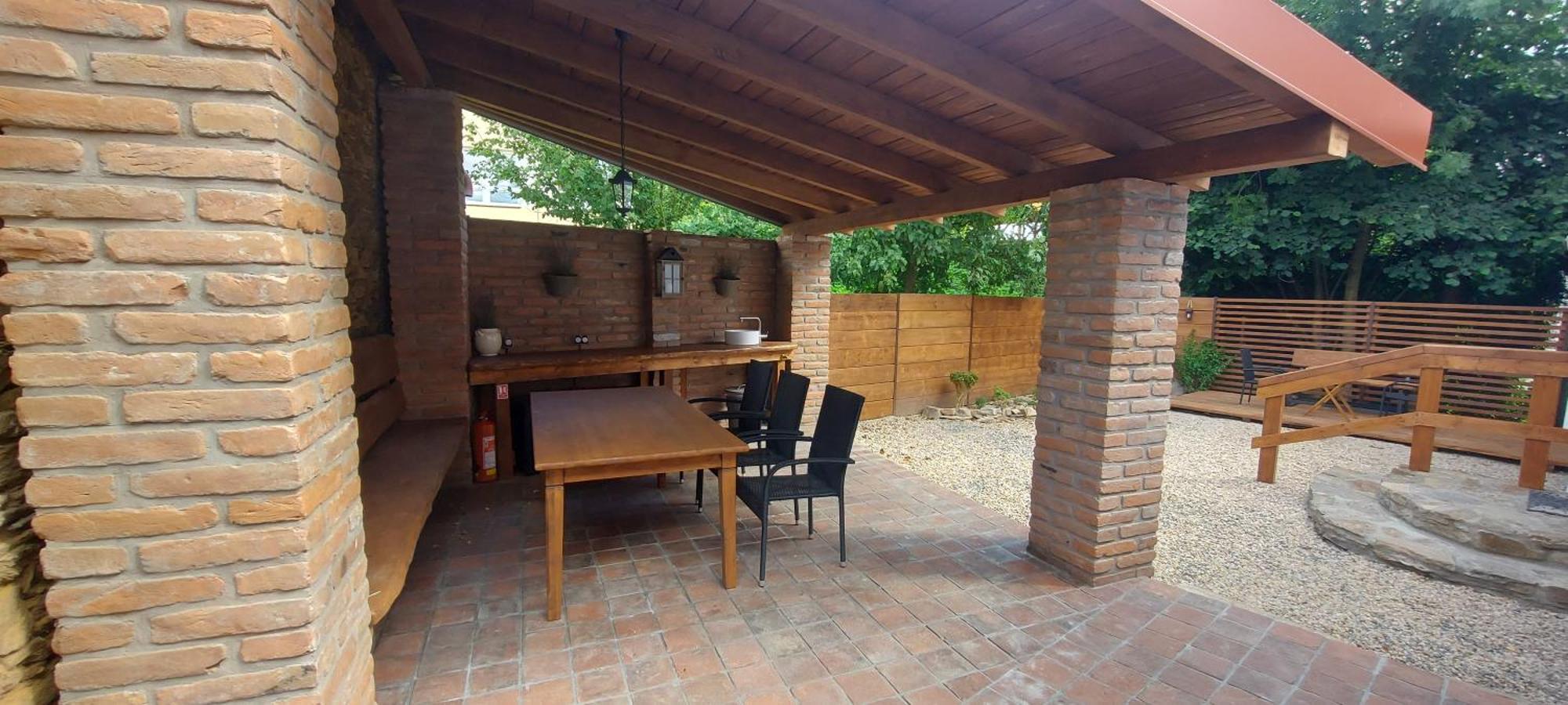 Malesov Apartmany Ve Starem Pivovaru מראה חיצוני תמונה